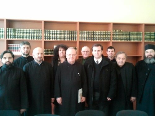Întâlnirea consiliului Facultăţii de Teologie din Arad Poza 87253