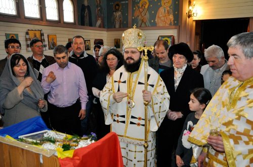 Slujire arhierească în biserica din Göteborg, Suedia Poza 86706