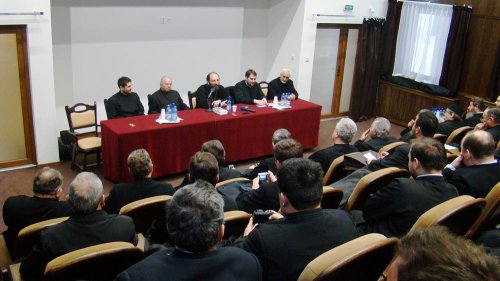 Conferinţe duhovniceşti în Arhiepiscopia Clujului Poza 86663