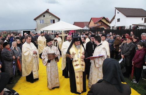 O nouă biserică se va zidi în Şelimbăr Poza 86585