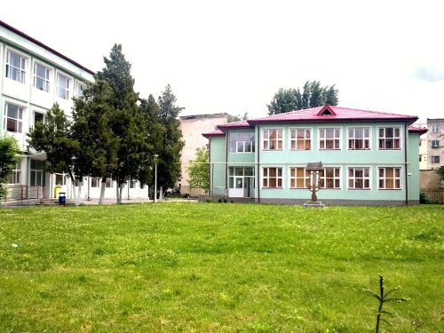 Simpozion la Liceul Teologic din Târgu Jiu Poza 86411