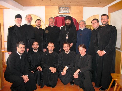 Clerici români din Protopopiatul Elveţiei, în reuniune de lucru Poza 86371