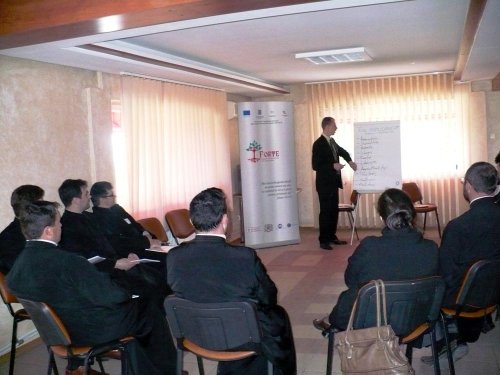 Curs de Managementul serviciilor social-filantropice în Protopopiatul Sascut Poza 86341