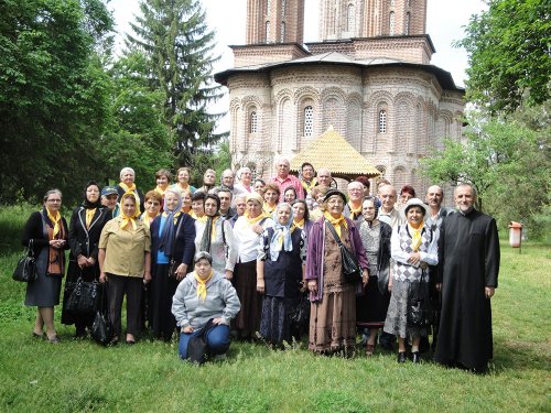 Pelerinaj la mănăstirile din Ilfov şi Prahova Poza 86042