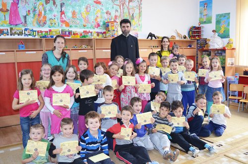 Proiect educativ în parohia clujeană „Sfântul Ilie“ Poza 85187