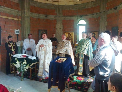 Parohia Tomeşti Deal are un nou preot paroh Poza 84968