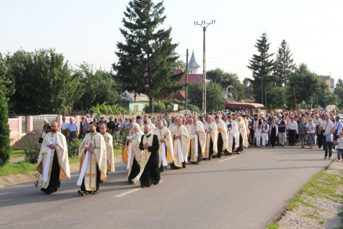 Sfinţirea clopotniţei parohiei Cordun, Protopopiatul Roman Poza 84947