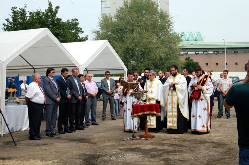 Binecuvântare pentru un nou cămin studenţesc Poza 84804