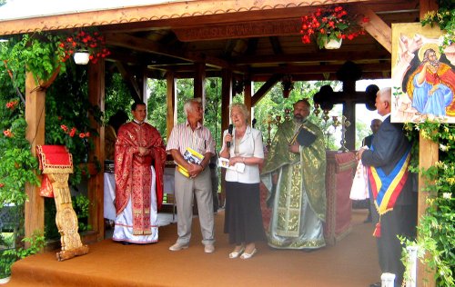 Manifestări cultural-religioase în parohia Popeşti Poza 84697