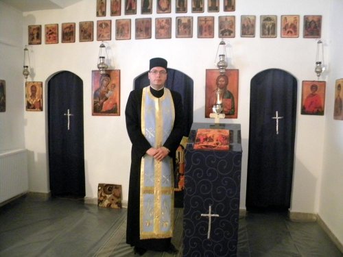 Sărbătoarea Sfântului Pantelimon în două biserici craiovene Poza 84593