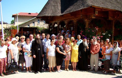 Evenimente dedicate culturii şi spiritualităţii româneşti la Mangalia şi Izvorul Mureşului Poza 84315