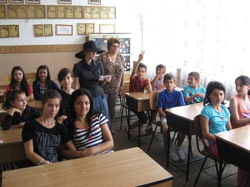 Şcoală de vară pentru tinerii din Caracal Poza 84301