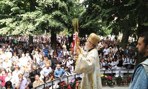 Adormirea Maicii Domnului prăznuită în Mitropolia Banatului Poza 84255