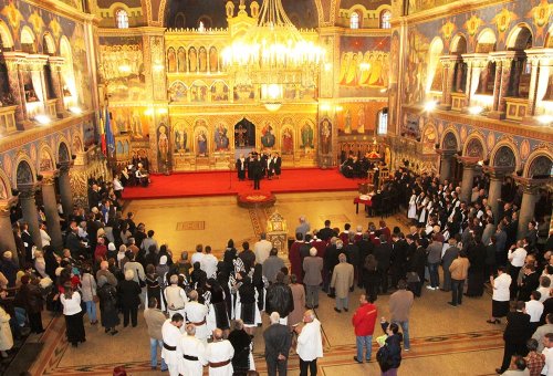 Etapă eparhială „Lăudaţi pe Domnul!“, la Sibiu Poza 83582