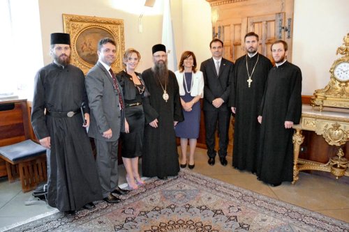 Întâlnire pentru recunoaşterea Episcopiei Ortodoxe Române a Italiei în Republica San Marino Poza 83530