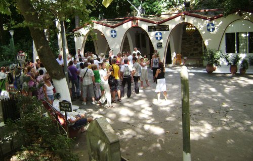 La Sfânta Paraschevi în Valea Tembi Poza 83449