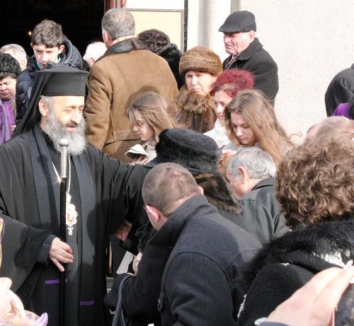 IPS Arhiepiscop Irineu în vizite pastorale în judeţul Mureş Poza 83340