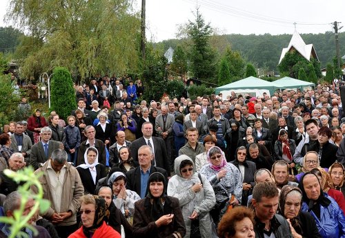 Slujiri arhiereşti în Transilvania Poza 83259