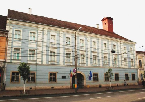 Expoziţie a istoriei iluminatului artificial la Muzeul Etnografic din Cluj-Napoca Poza 82922