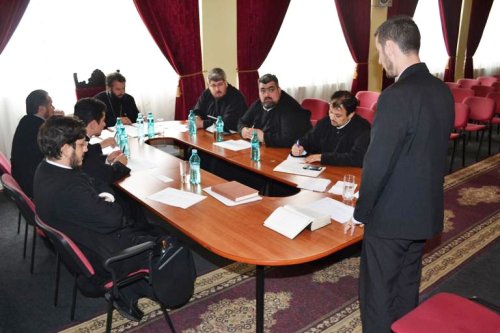 Examen de capacitate preoţească în Episcopia Caransebeşului Poza 82850