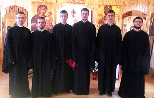 Grup psaltic din Sibiu, prezenţă la hramuri Poza 82584