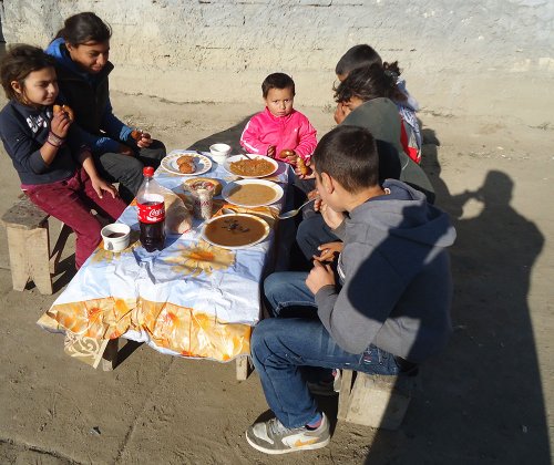 Program social în Parohia Dobriceni Poza 82493