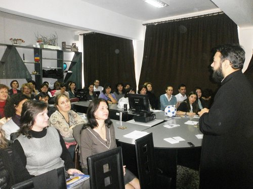 Profesorii de religie din judeţul Dolj s-au întrunit la Craiova Poza 82354