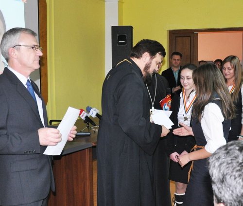 Ceremonie de premiere a olimpicilor sălăjeni Poza 82273