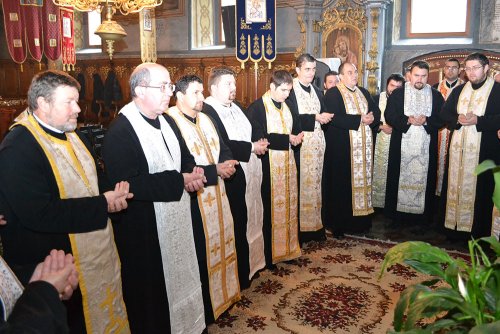 Conferinţă preoţească în Protopopiatul Moldova Nouă Poza 82281