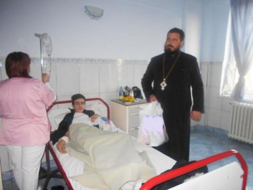 Programul social ,,Cu Hristos în spital“ în Episcopia Giurgiului Poza 81983