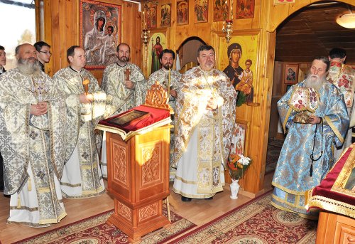 Seminarul Ortodox din Suceava şi-a cinstit ocrotitorul Poza 81905