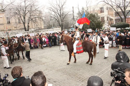 Festivalul de datini şi obiceiuri „Tudor Pamfile“ la Galaţi Poza 81748
