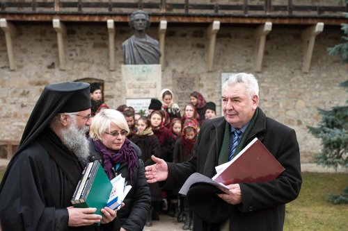 „Eminescu este un martir al limbii, culturii şi spiritualităţii româneşti“ Poza 81453