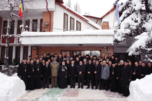 Moment de bilanţ în Arhiepiscopia Târgoviştei Poza 81221