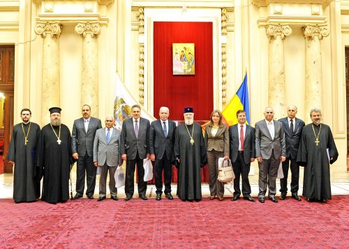 Delegaţie palestiniană în vizită la Patriarhia Română Poza 80952