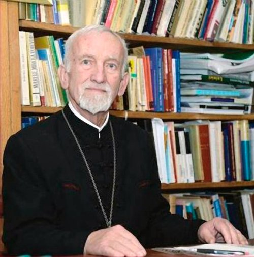 Părintele profesor Constantin C. Cojocaru (1942-2014) a trecut la Domnul Poza 80898