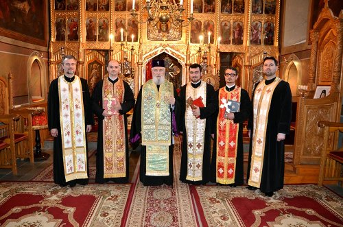 Hirotesii întru duhovnic în Arhiepiscopia Târgoviştei Poza 80693
