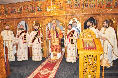 Două evenimente liturgice în Cetatea Severinului Poza 80471