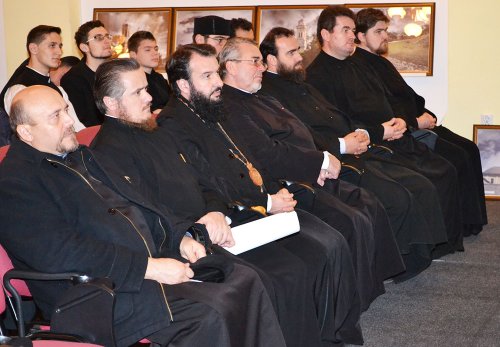 Conferinţă duhovnicească prepascală la Caransebeş Poza 80397