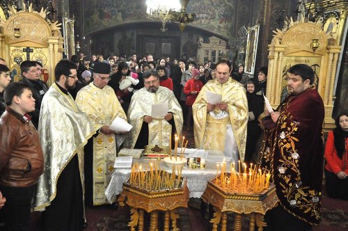 Slujbă misionară în Parohia Sadova Poza 80348