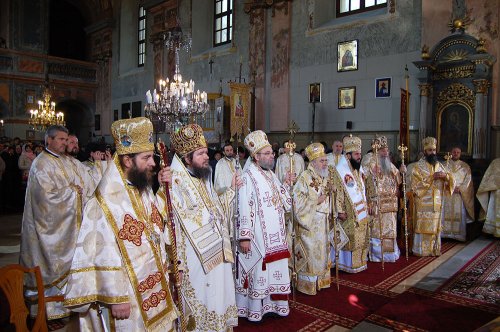 Resfinţirea Catedralei episcopale din Gyula Poza 80050