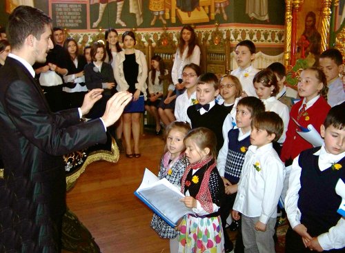 Eveniment cultural la Biserica „Învierea Domnului“ din Bârlad Poza 79722