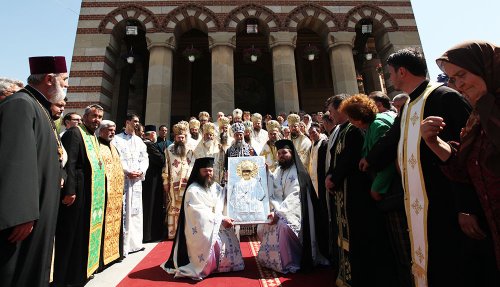 Eveniment liturgic în Mitropolia Olteniei Poza 79470