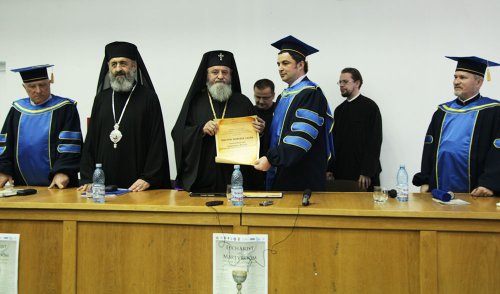 IPS Mitropolit Laurenţiu, „Doctor Honoris Causa“ Poza 79406