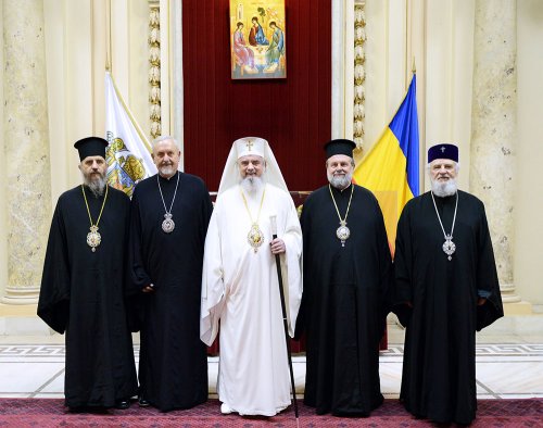 Reprezentanţii Bisericilor Ortodoxe pe lângă Uniunea Europeană s-au întâlnit la Bucureşti Poza 79162