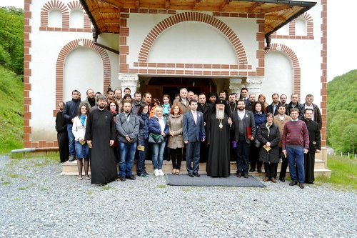 Întrunirea jurnaliştilor de radio ortodocşi din ţară Poza 79119