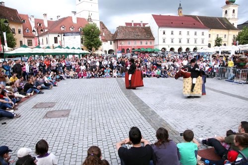 70 de ţări prezente la Festivalul de Teatru de la Sibiu Poza 78996