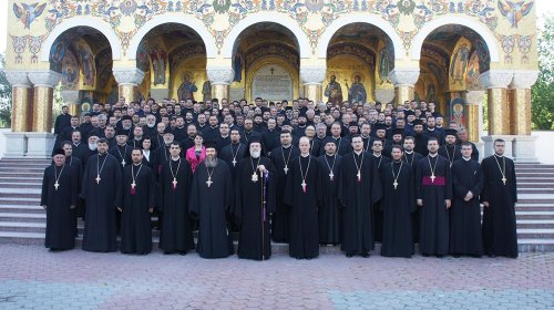 Conferinţă pastoral-misionară a preoţilor din Episcopia Sloboziei şi Călăraşilor Poza 78957