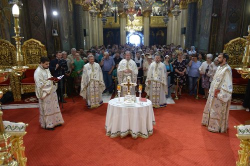 Sărbătoarea jurnaliştilor Patriarhiei Române   Poza 297203