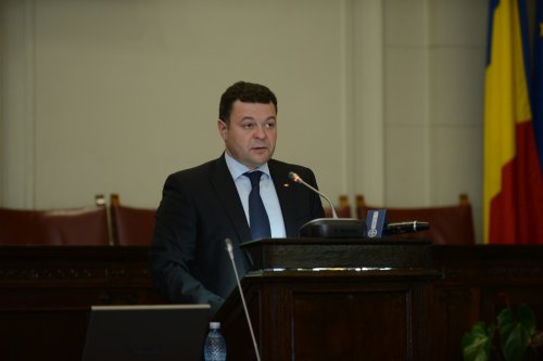 Mihai Eminescu comemorat la Academia Română Poza 297236